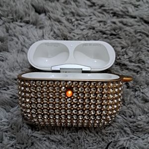 Original Apple Air Pod Pro charging case only used very little & Jeweled cover